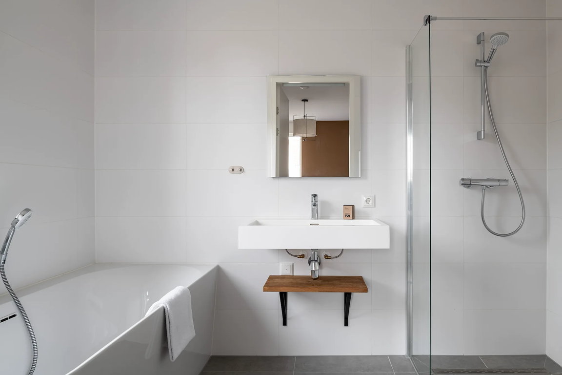 Dormio Resort Nieuwvliet-Bad: Poolhäuser