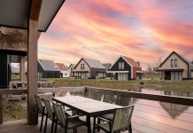 Waterhäuser für 6 bis 8 Personen Dormio Resort Nieuwvliet-Bad: Waterhäuser