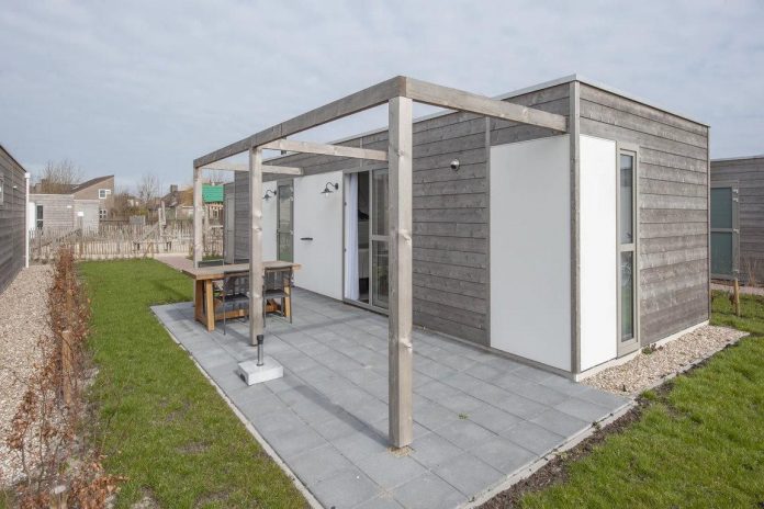 Nieuwvliet-Bad: Komfort-Bungalow L4S im Beach Resort