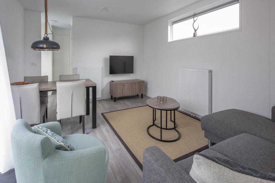 Nieuwvliet-Bad: Komfort-Bungalow L4S im Beach Resort