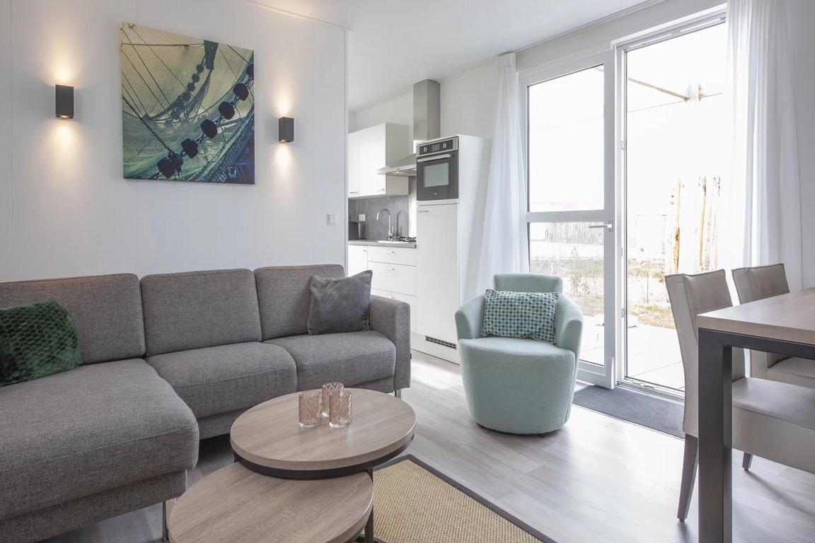 Nieuwvliet-Bad: Komfort-Bungalow L4S im Beach Resort