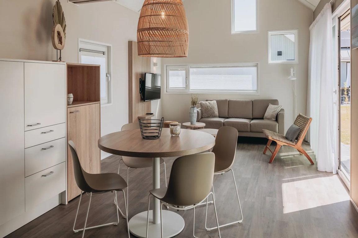 Nieuwvliet-Bad: Rollstuhlgerechte Lodge für 4 Personen im Beach Resort