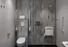 Nieuwvliet-Bad: Rollstuhlgerechte Lodge für 4 Personen im Beach Resort