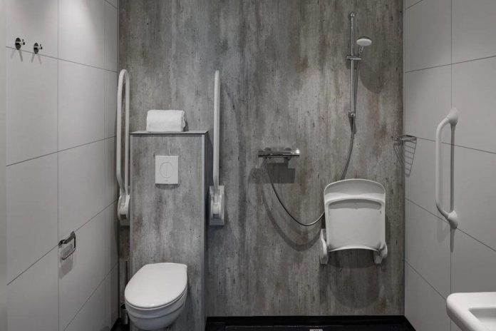 nieuwvliet_beach resort_2025_mindervalide 4-5 Nieuwvliet-Bad: Rollstuhlgerechte Lodge für 4 Personen im Beach Resort