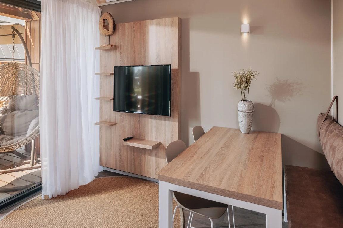 Nieuwvliet-Bad: Tiny House für 4 Personen im Beach Resort