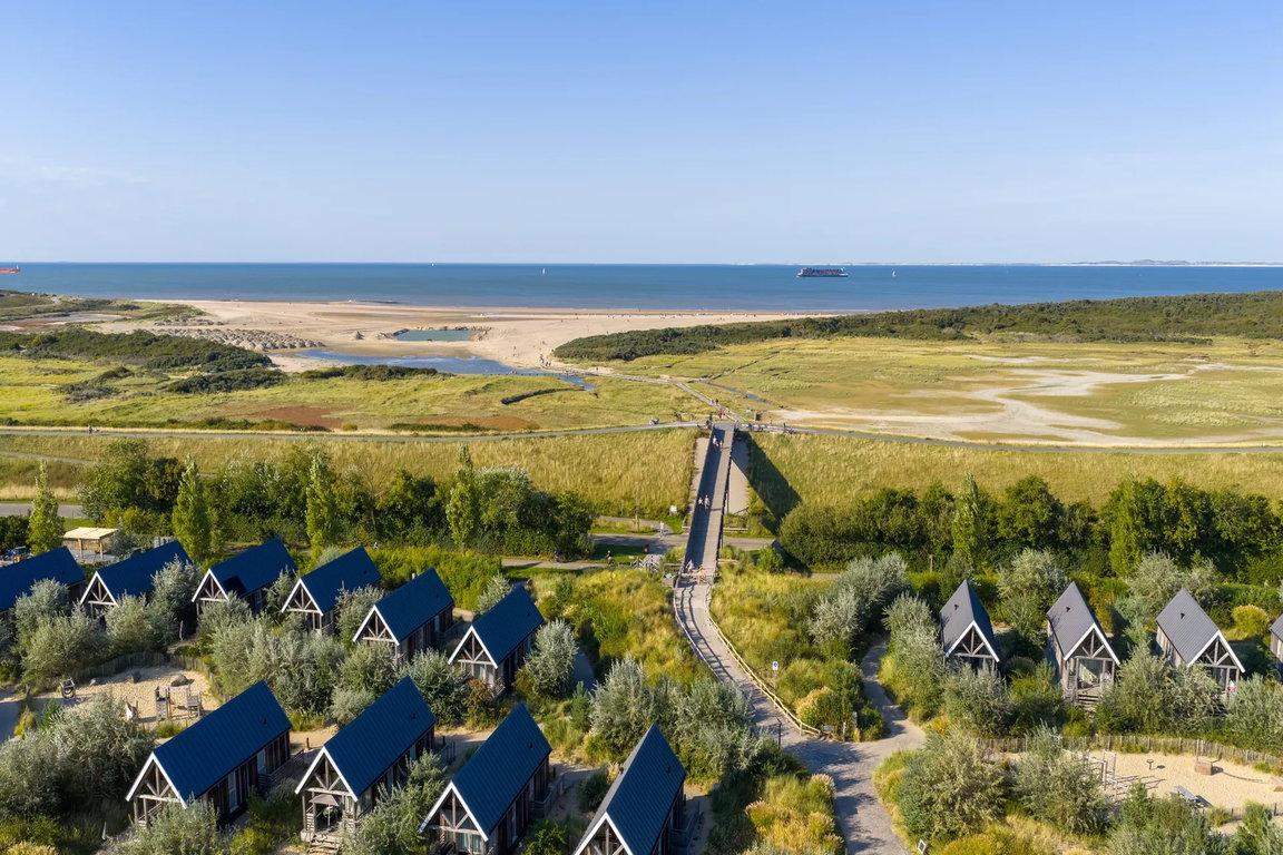nieuwvliet_landal_beach resort_2025_12 Beach Resort Nieuwvliet-Bad: Ferienhauspark hinter den Dünen
