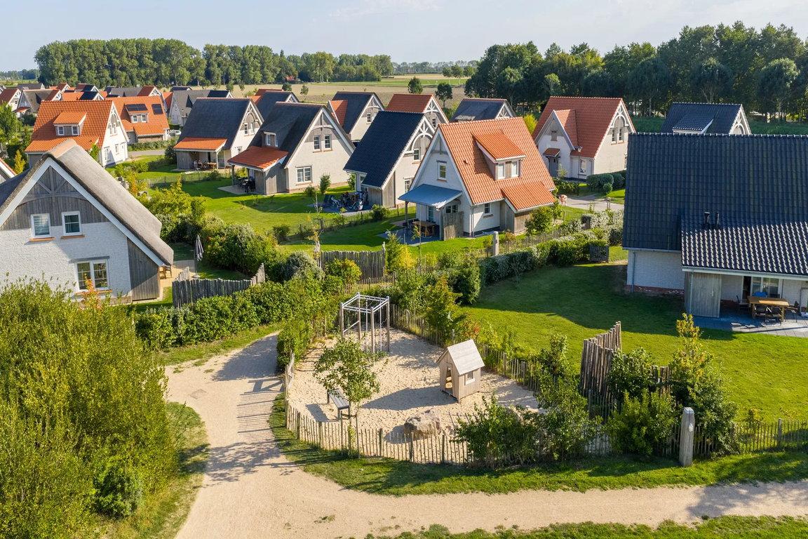 nieuwvliet_landal_beach resort_2025_8 Beach Resort Nieuwvliet-Bad: Ferienhauspark am Zwarte Polder